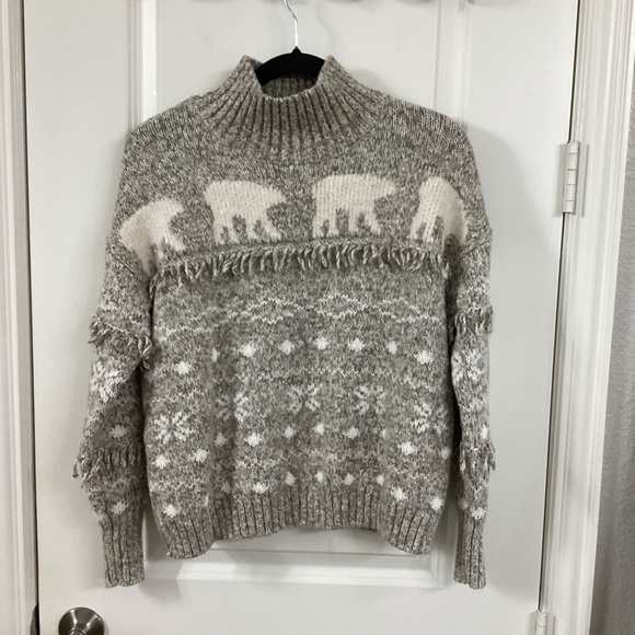 LOFT Sweaters - Ann Taylor LOFT Light Gray Knit Top